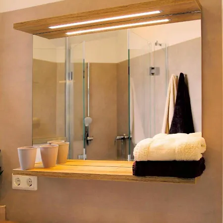 Weichaer Hof Apartman *