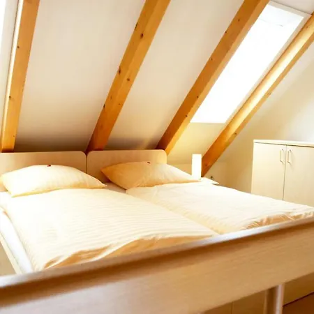 Weichaer Hof Apartment *