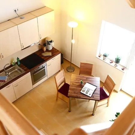 Weichaer Hof Apartment Weissenberg