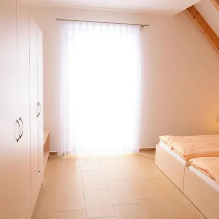 Apartment Weichaer Hof Weissenberg
