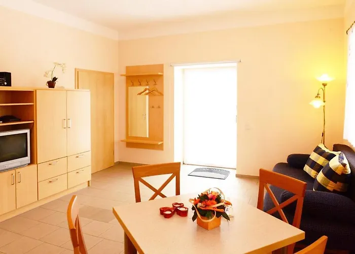 Apartment Weichaer Hof *